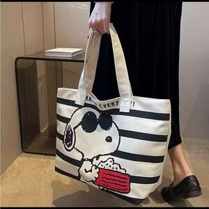 Snoopy Striped Tote Bag / Purse - Black and White